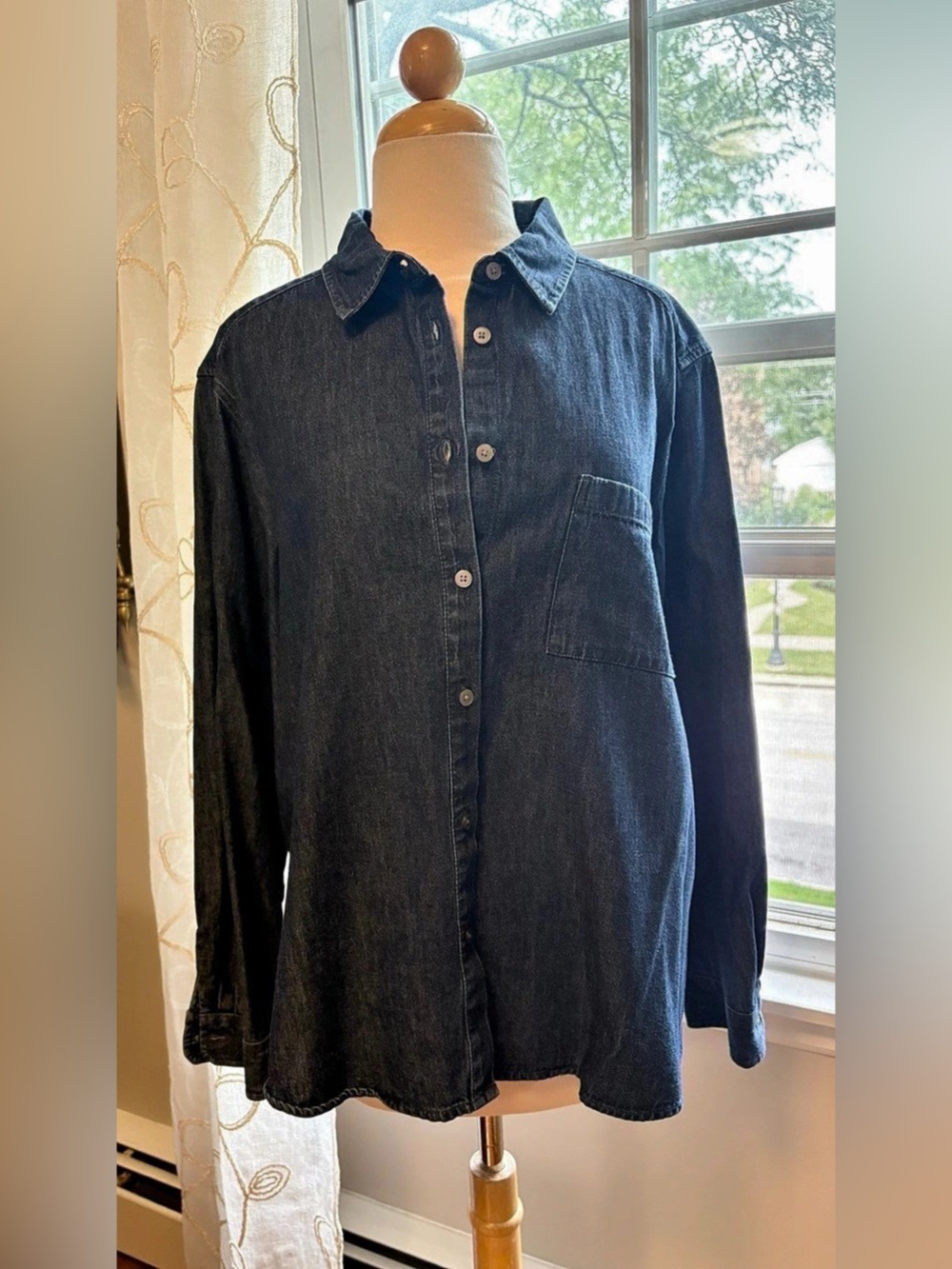 LOFT Women’s Classic Button Down Denim Shirt in Dark Indigo, Size L (EU